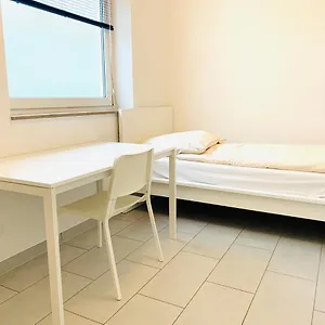 https://apartment-mit-3-zimmer-20-min-vom-frankfurt-hbf-3.frankfurtammainhotels.com